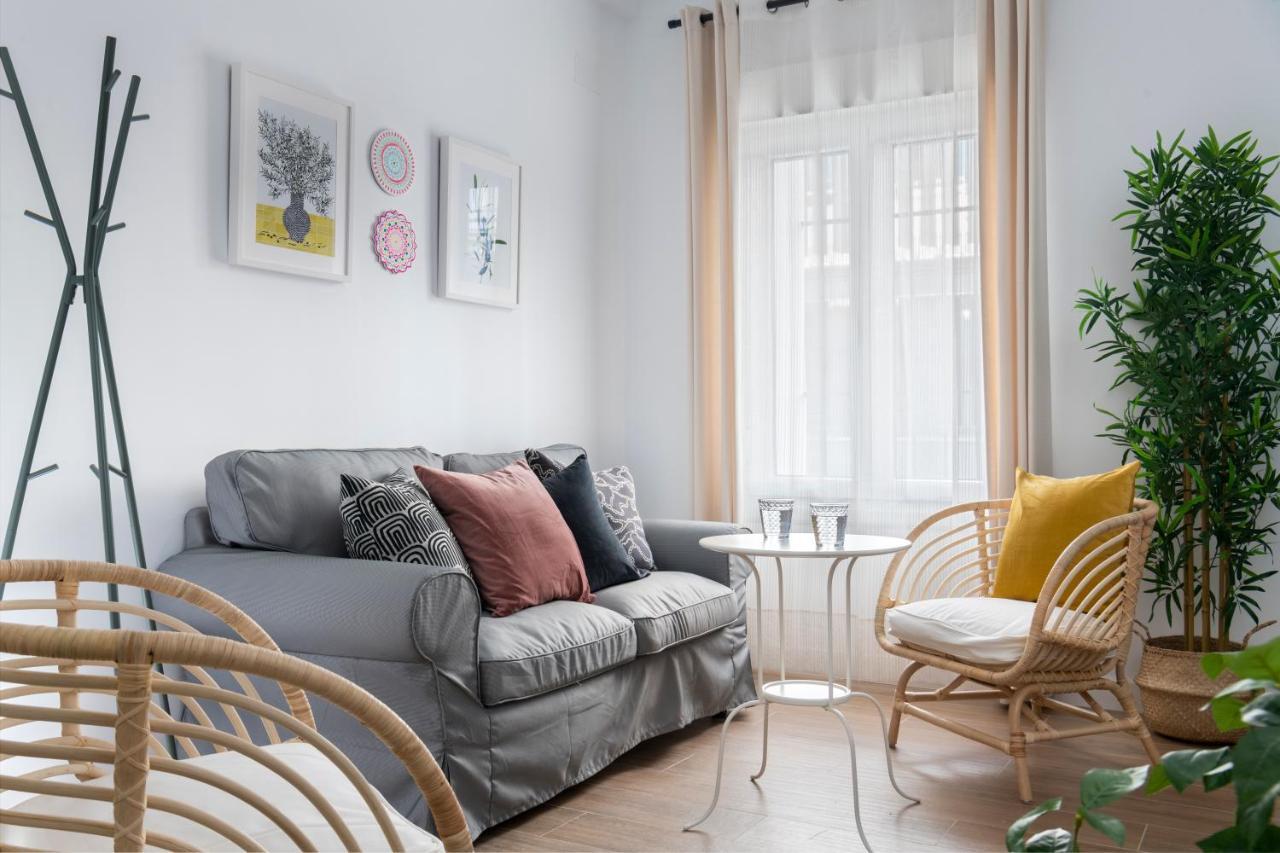 Mino Suite Apartment Sevilla Eksteriør billede