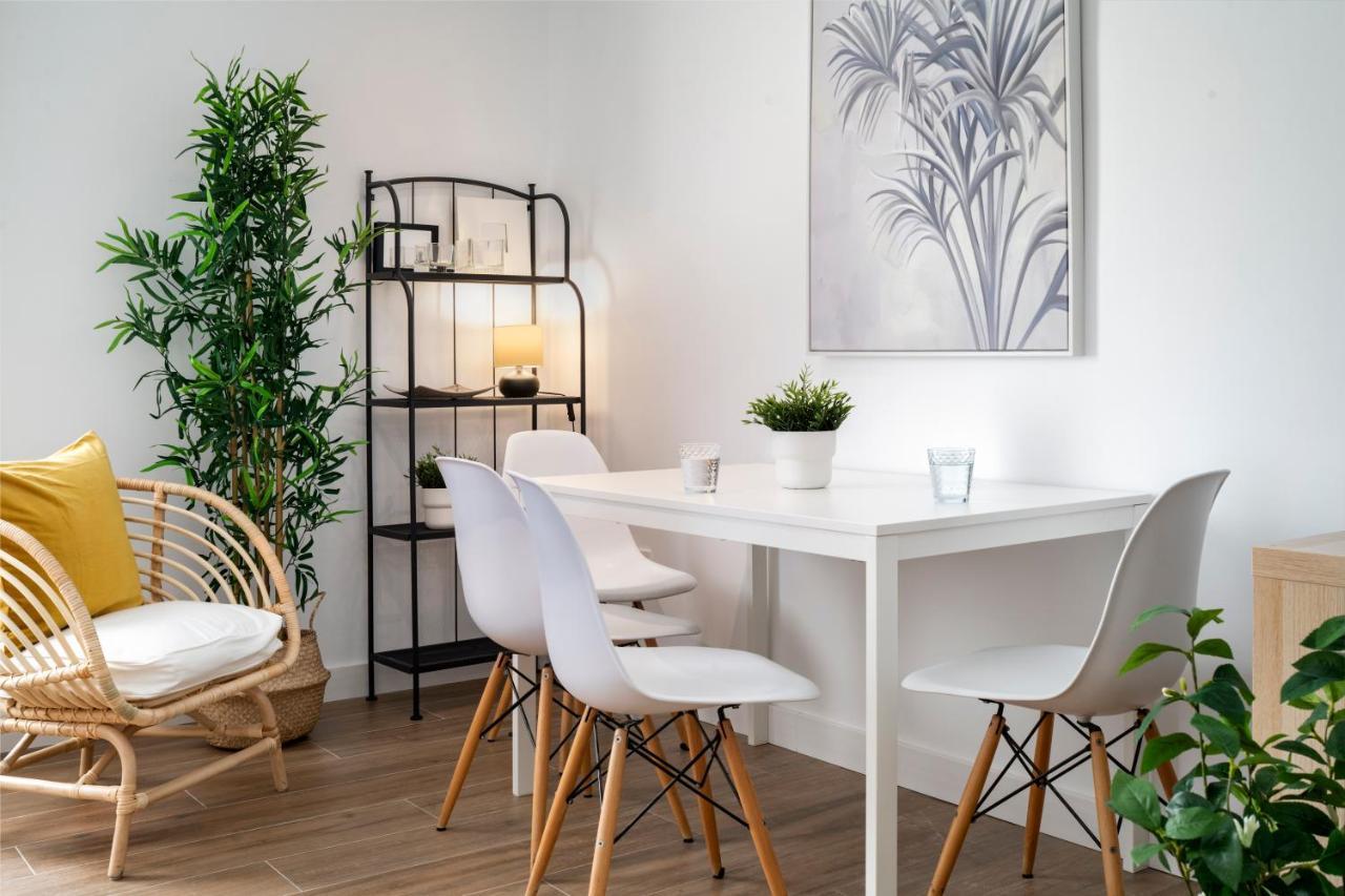 Mino Suite Apartment Sevilla Eksteriør billede