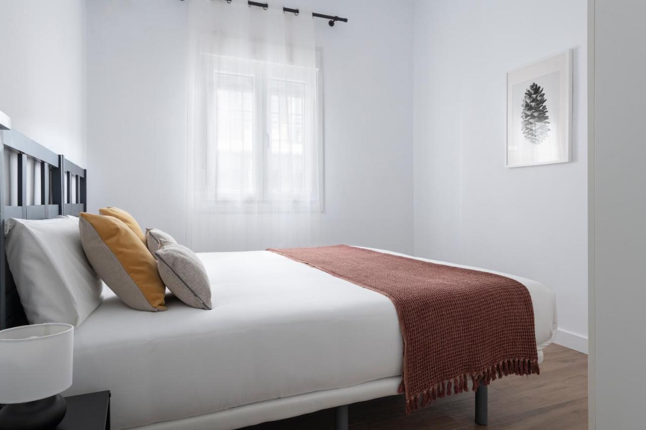 Mino Suite Apartment Sevilla Eksteriør billede