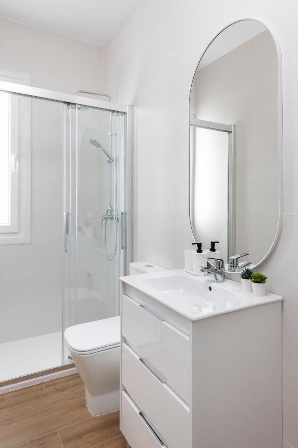 Mino Suite Apartment Sevilla Eksteriør billede
